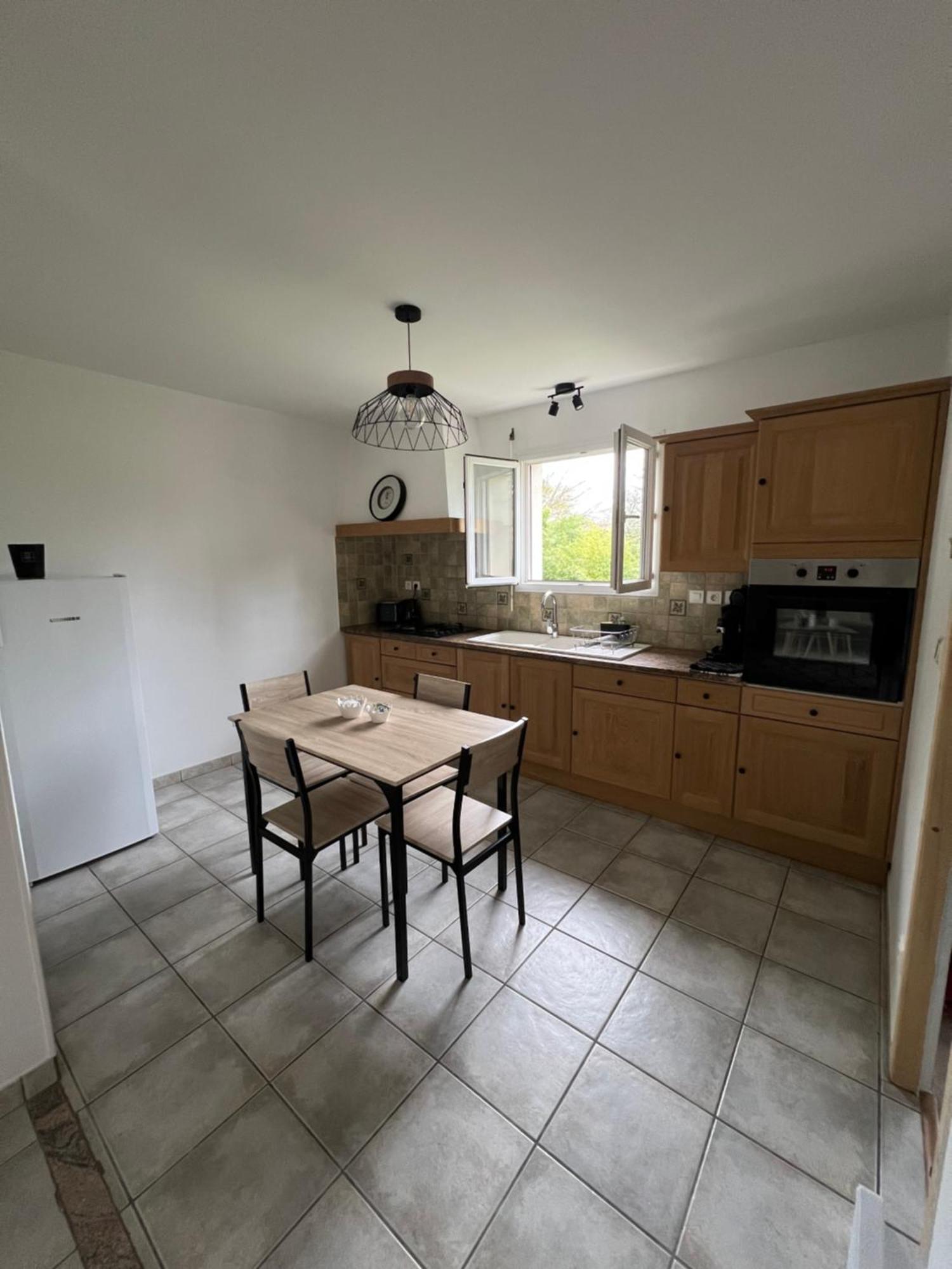 Grand Avec Veranda Et Parking Appartement Auch